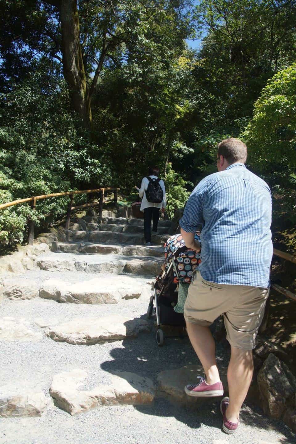 Using a stroller in Japan / Kyoto with a toddler