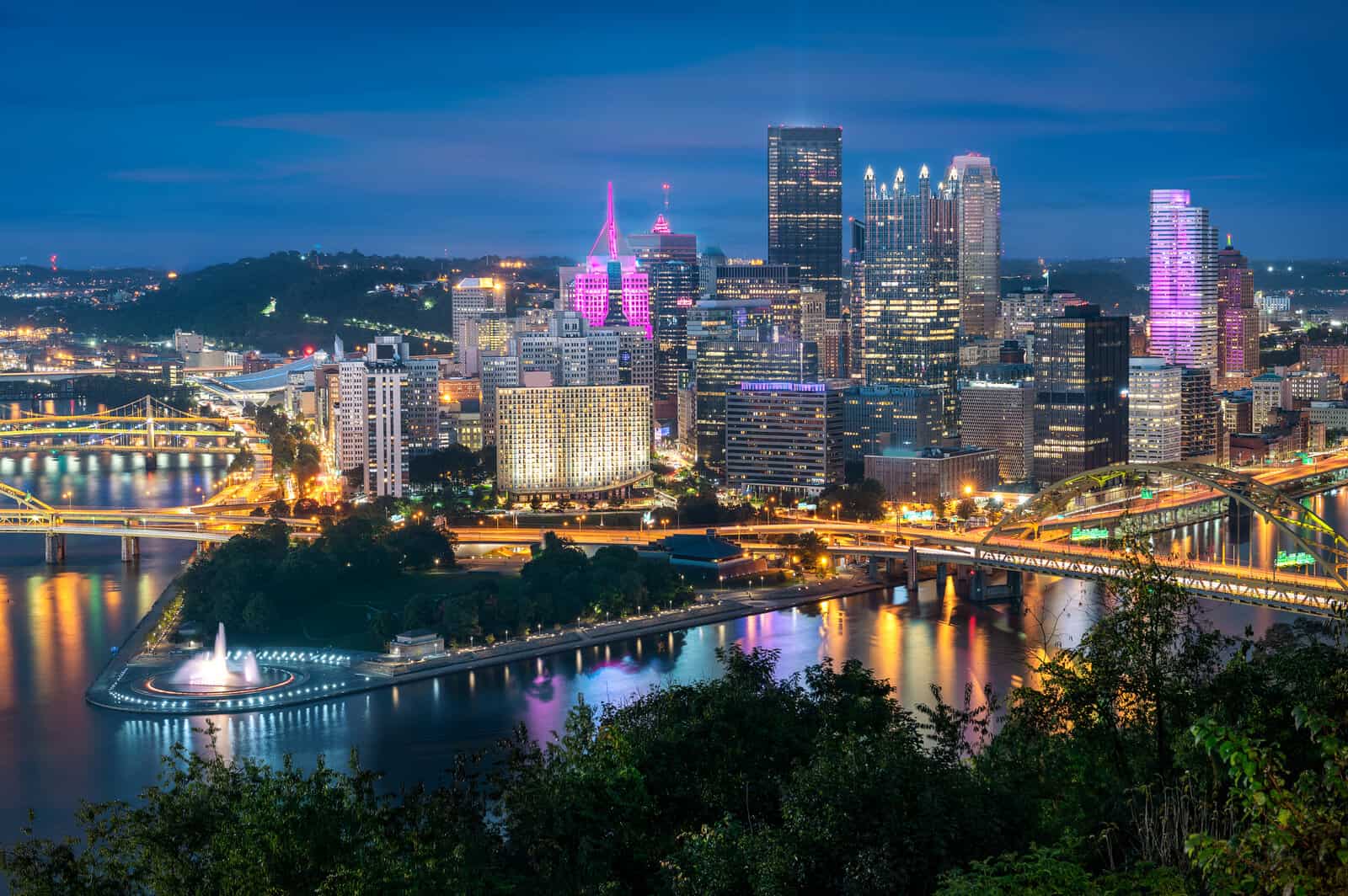 Pittsburgh skyline - best things to do in Pittsburgh with toddlers