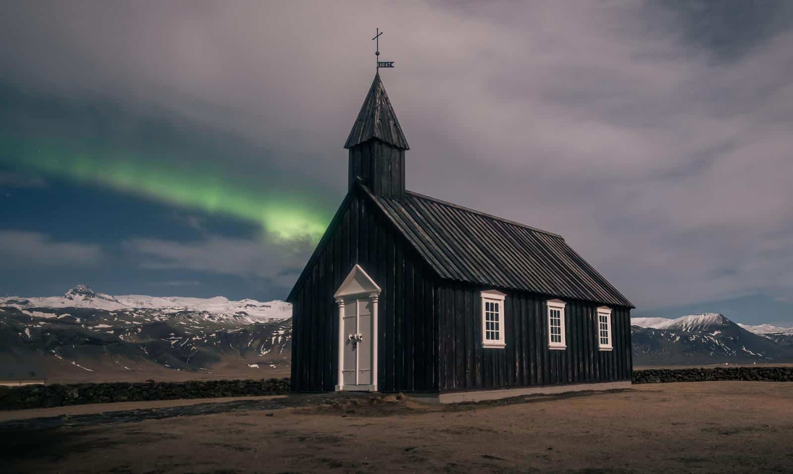Church and northern lights - Best Hotels in Iceland for Northern Lights