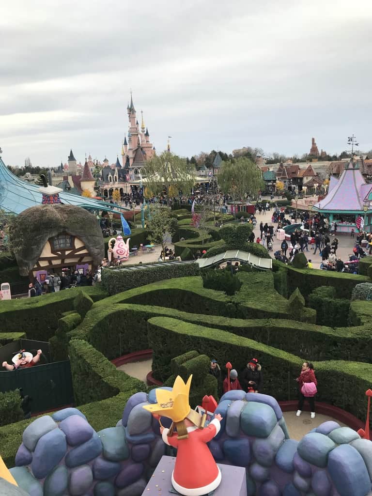 Unique things to do at Disneyland PAris when pregnant - the maze