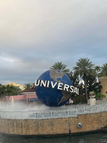 What to Bring to Universal Studios in Orlando
