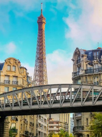 How to get from Disneyland Paris to Eiffel Tower