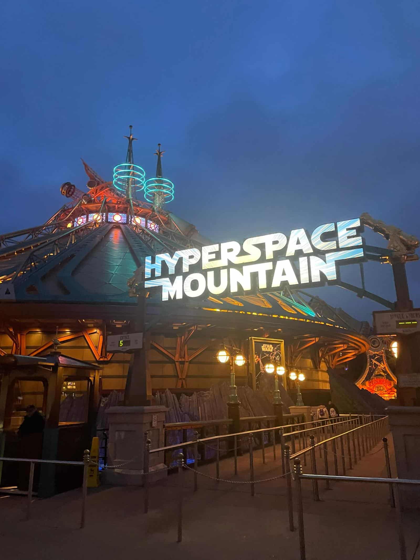 Hyperspace Mountain exterior - is Hyperspace mountain scary