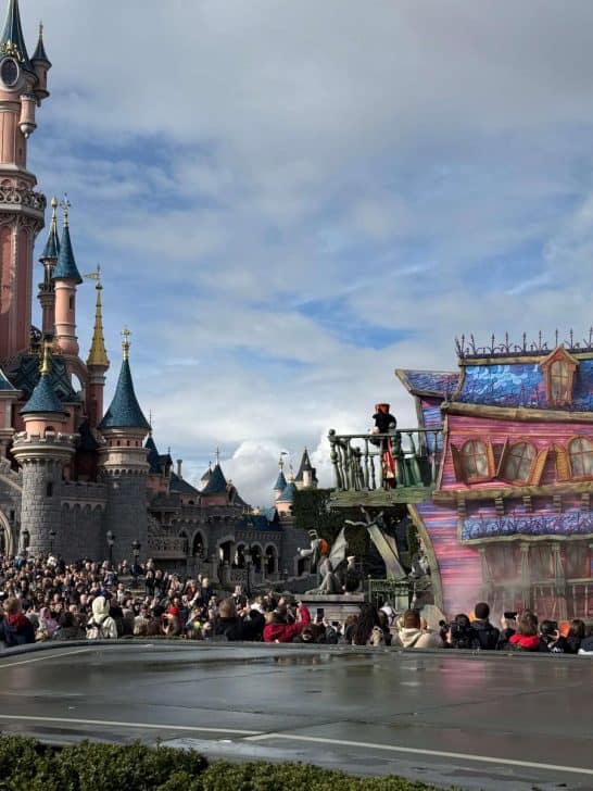 Disneyland Paris at Christmas vs. Halloween &ndash; which is best
